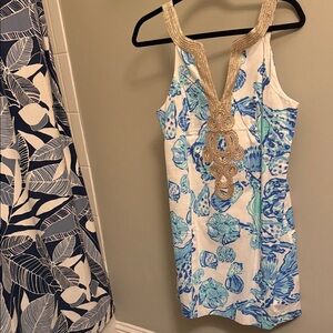 NWT Lilly Pulitzer Blue/White Mini Dress with Gold Accents- Hard to find print!!